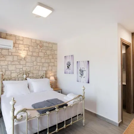Villa Mirto By Vintage Travel