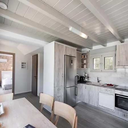 Mirto By Vintage Travel Villa Tsoukaladhes