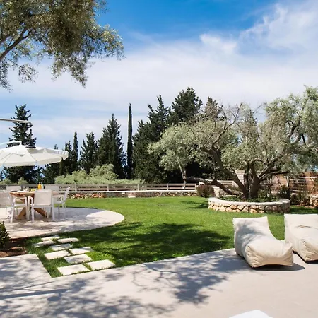 Mirto By Vintage Travel