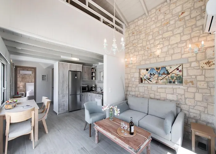 Mirto By Vintage Travel *