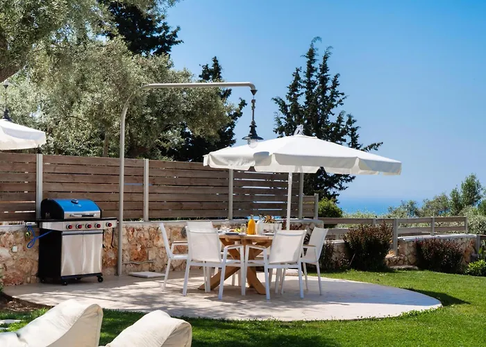 Mirto By Vintage Travel * Tsoukaladhes